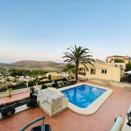 Villa Jade - Luxury Retreat *