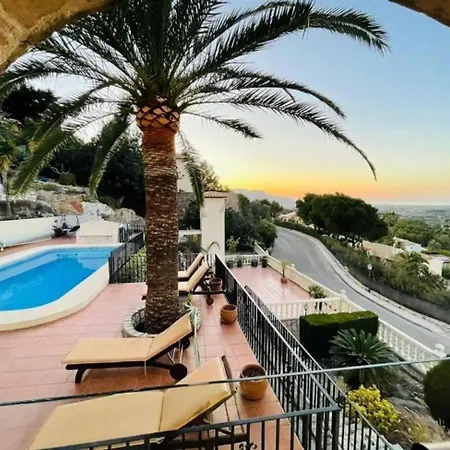 Jade - Luxury Retreat Muntanya la Sella