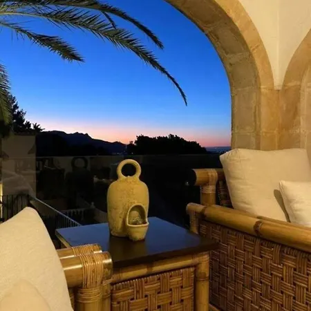 Jade - Luxury Retreat Villa Muntanya la Sella