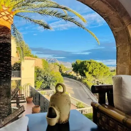 Villa Jade - Luxury Retreat *