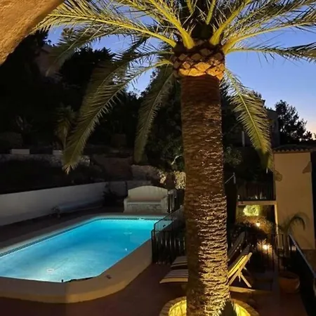 Jade - Luxury Retreat *